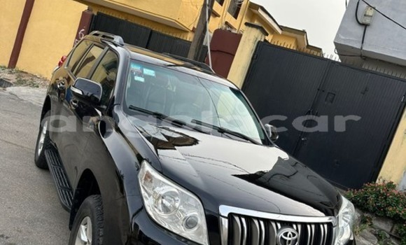Comprar Usado Toyota Land Cruiser Prado Preto Carro em Luanda em Luanda Province