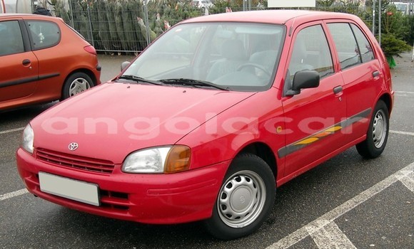 Acheter Occasion Voiture Toyota Starlet Rouge à Luanda, Province de Luanda Acheter Occasion Voiture Toyota Starlet Rouge à Luanda, Province de Luanda