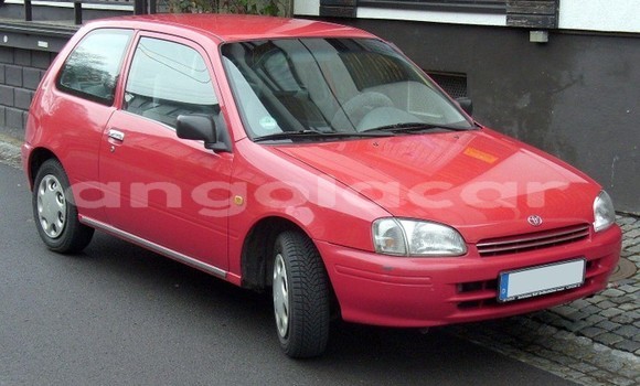 Acheter Occasion Voiture Toyota Starlet Rouge à Luanda, Province de Luanda Acheter Occasion Voiture Toyota Starlet Rouge à Luanda, Province de Luanda
