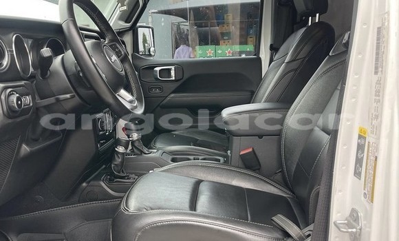 Comprar Usado Jeep Wrangler Branco Carro em Luanda em Luanda Province Comprar Usado Jeep Wrangler Branco Carro em Luanda em Luanda Province
