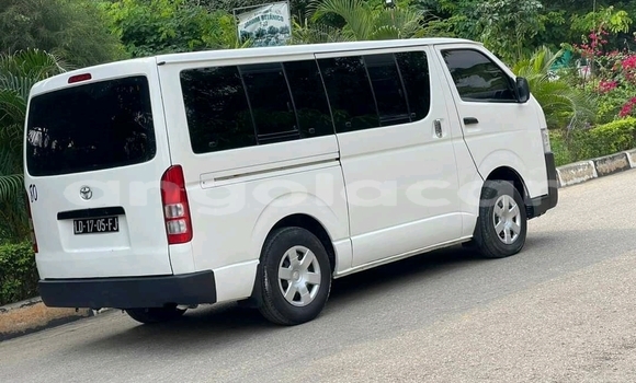 Acheter Occasion Voiture Toyota Hiace Blanc à Luanda, Province de Luanda Acheter Occasion Voiture Toyota Hiace Blanc à Luanda, Province de Luanda