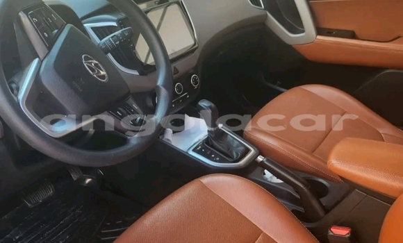 Acheter Occasion Voiture Hyundai Creta Rouge à Luanda, Province de Luanda Acheter Occasion Voiture Hyundai Creta Rouge à Luanda, Province de Luanda