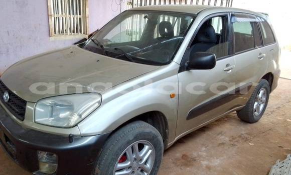 Comprar Usado Toyota RAV4 Outro Carro em Caala em Huambo Comprar Usado Toyota RAV4 Outro Carro em Caala em Huambo
