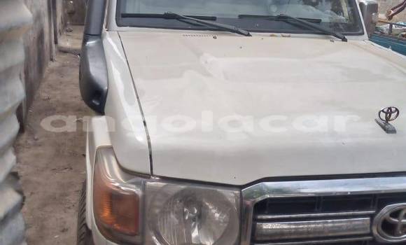 Buy Used Toyota Land Cruiser White Car in Catabola in Bie Buy Used Toyota Land Cruiser White Car in Catabola in Bie