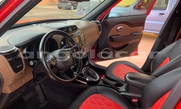 Comprar Usado Kia Soul Vermelho Carro em Luanda em Luanda Province Comprar Usado Kia Soul Vermelho Carro em Luanda em Luanda Province