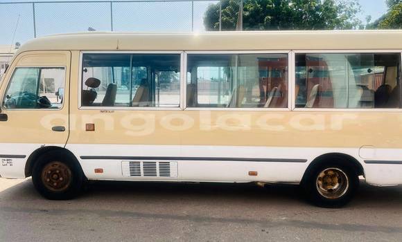 Comprar Usado Toyota Coaster Outro Carro em Camacupa em Bie Comprar Usado Toyota Coaster Outro Carro em Camacupa em Bie