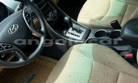 Comprar Usado Hyundai Elantra Branco Carro em Caluquembe em Huila Comprar Usado Hyundai Elantra Branco Carro em Caluquembe em Huila