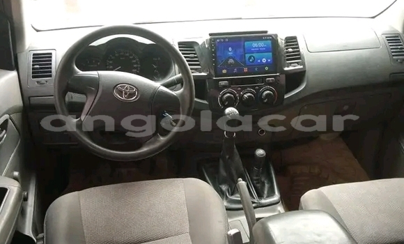 Comprar Usado Toyota Hilux Outro Carro em Camacupa em Bie Comprar Usado Toyota Hilux Outro Carro em Camacupa em Bie