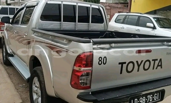 Comprar Usado Toyota Hilux Outro Carro em Camacupa em Bie Comprar Usado Toyota Hilux Outro Carro em Camacupa em Bie