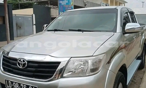Comprar Usado Toyota Hilux Outro Carro em Camacupa em Bie Comprar Usado Toyota Hilux Outro Carro em Camacupa em Bie