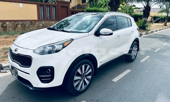 Comprar Usado Kia Sportage Branco Carro em Cabinda em Cabinda Comprar Usado Kia Sportage Branco Carro em Cabinda em Cabinda