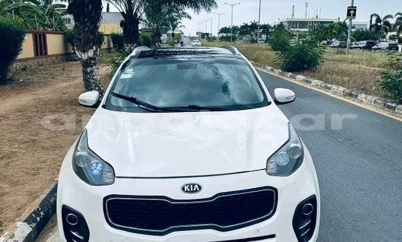 Comprar Usado Kia Sportage Branco Carro em Cabinda em Cabinda Comprar Usado Kia Sportage Branco Carro em Cabinda em Cabinda