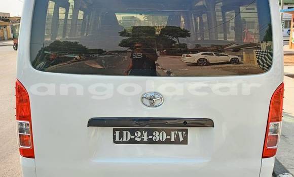 Acheter Occasion Voiture Toyota Hiace Blanc à Caluquembe, Huila Acheter Occasion Voiture Toyota Hiace Blanc à Caluquembe, Huila