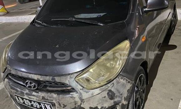 Comprar Usado Hyundai i10 Preto Carro em Caconda em Huila