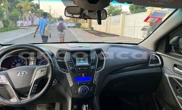 Comprar Usado Hyundai Santa Fe Outro Carro em Camabatela em Uige Comprar Usado Hyundai Santa Fe Outro Carro em Camabatela em Uige