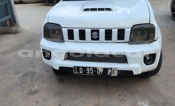 Comprar Usado Suzuki Jimny Branco Carro em Camabatela em Uige Comprar Usado Suzuki Jimny Branco Carro em Camabatela em Uige