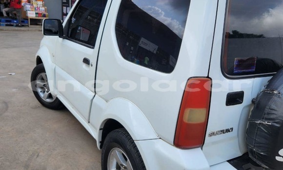 Comprar Usado Suzuki Jimny Branco Carro em Camabatela em Uige Comprar Usado Suzuki Jimny Branco Carro em Camabatela em Uige