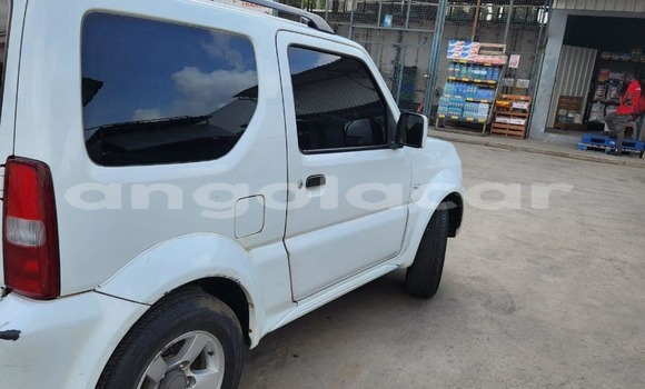 Comprar Usado Suzuki Jimny Branco Carro em Camabatela em Uige Comprar Usado Suzuki Jimny Branco Carro em Camabatela em Uige