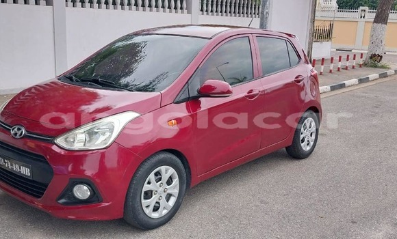 Comprar Usado Hyundai i10 Vermelho Carro em Camacupa em Bie Comprar Usado Hyundai i10 Vermelho Carro em Camacupa em Bie