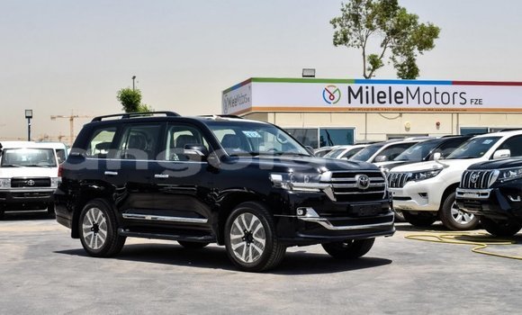 Comprar Novo Toyota Land Cruiser Preto Carro em Benguela em Benguela Comprar Novo Toyota Land Cruiser Preto Carro em Benguela em Benguela