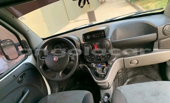 Buy Used Fiat Doblo White Car in Camacupa in Bie Buy Used Fiat Doblo White Car in Camacupa in Bie