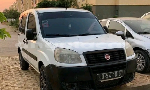 Buy Used Fiat Doblo White Car in Camacupa in Bie Buy Used Fiat Doblo White Car in Camacupa in Bie