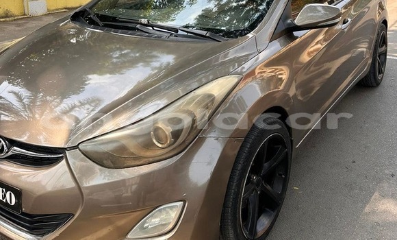 Comprar Usado Hyundai Elantra Outro Carro em Camabatela em Uige Comprar Usado Hyundai Elantra Outro Carro em Camabatela em Uige