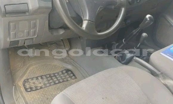 Buy Used Toyota Hilux White Car in Camabatela in Uige Buy Used Toyota Hilux White Car in Camabatela in Uige
