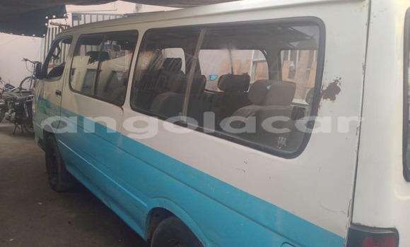 Acheter Occasion Voiture Toyota Hiace Blanc à Camacupa, Bie Acheter Occasion Voiture Toyota Hiace Blanc à Camacupa, Bie
