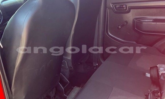 Comprar Usado Suzuki Sidekick Vermelho Carro em Camabatela em Uige Comprar Usado Suzuki Sidekick Vermelho Carro em Camabatela em Uige