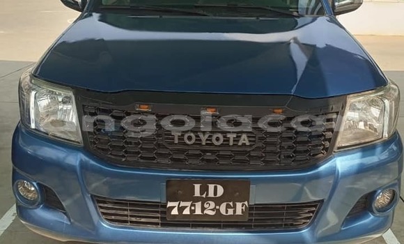 Buy Used Toyota Hilux Blue Car in Camacupa in Bie Buy Used Toyota Hilux Blue Car in Camacupa in Bie