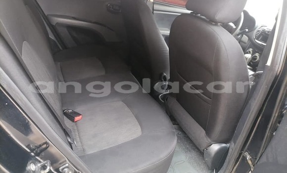 Comprar Usado Mercedes-Benz E–Class Preto Carro em Caluquembe em Huila Comprar Usado Mercedes-Benz E–Class Preto Carro em Caluquembe em Huila