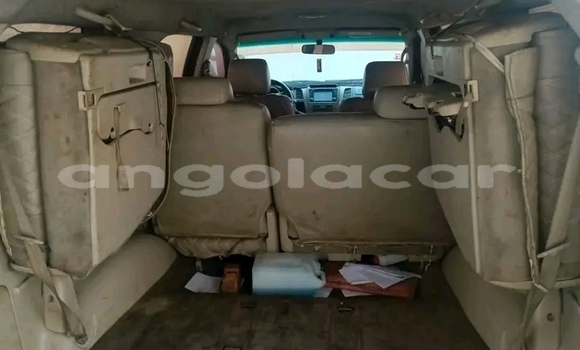 Comprar Usado Toyota Fortuner Bege Carro em Camabatela em Uige Comprar Usado Toyota Fortuner Bege Carro em Camabatela em Uige