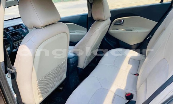 Comprar Usado Kia rio Outro Carro em Camabatela em Uige Comprar Usado Kia rio Outro Carro em Camabatela em Uige