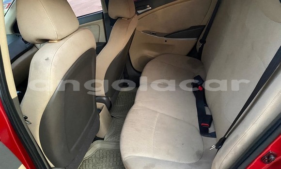 Acheter Occasion Voiture Hyundai Accent Rouge à Camacupa, Bie Acheter Occasion Voiture Hyundai Accent Rouge à Camacupa, Bie