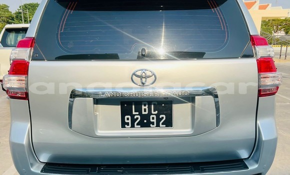 Acheter Occasion Voiture Toyota Prado Autre à Camabatela, Uige Acheter Occasion Voiture Toyota Prado Autre à Camabatela, Uige