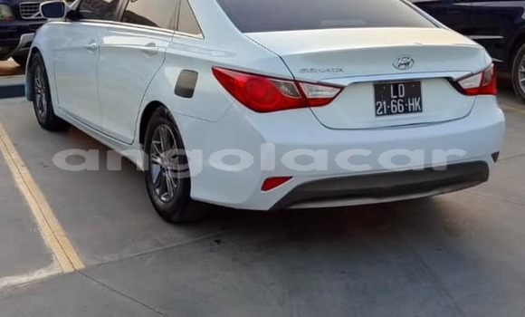 Acheter Occasion Voiture Hyundai Sonata Blanc à Camabatela, Uige Acheter Occasion Voiture Hyundai Sonata Blanc à Camabatela, Uige