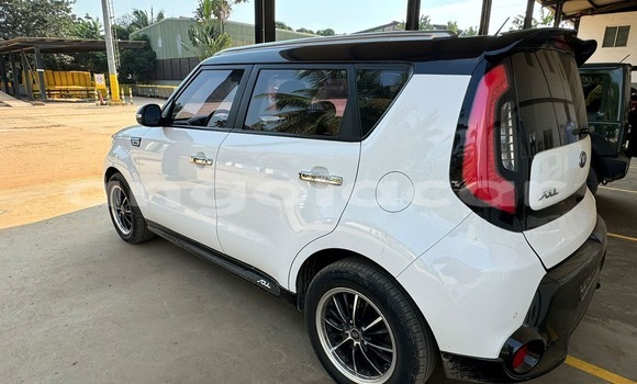 Comprar Usado Kia Soul Branco Carro em Caluquembe em Huila Comprar Usado Kia Soul Branco Carro em Caluquembe em Huila