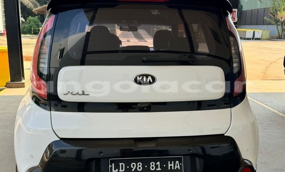 Comprar Usado Kia Soul Branco Carro em Caluquembe em Huila Comprar Usado Kia Soul Branco Carro em Caluquembe em Huila