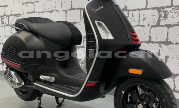 Buy Used Vespa GTS Black Bike in Benguela in Benguela Buy Used Vespa GTS Black Bike in Benguela in Benguela