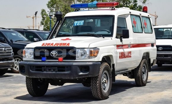 Comprar Novo Toyota Land Cruiser Branco Carro em Benguela em Benguela Comprar Novo Toyota Land Cruiser Branco Carro em Benguela em Benguela