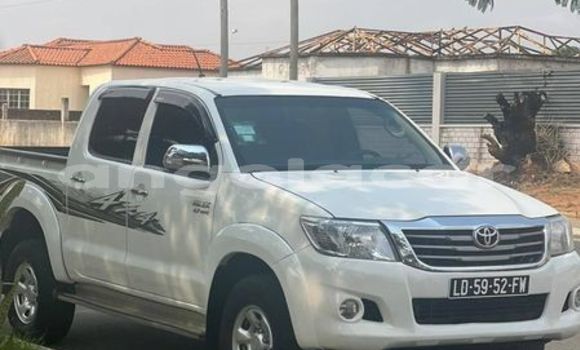 Acheter Occasion Voiture Toyota Hilux Autre à Luanda, Province de Luanda Acheter Occasion Voiture Toyota Hilux Autre à Luanda, Province de Luanda