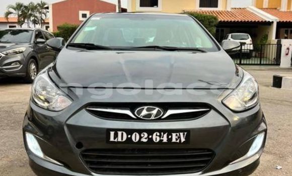 Comprar Usado Hyundai Accent Outro Carro em Luanda em Luanda Province