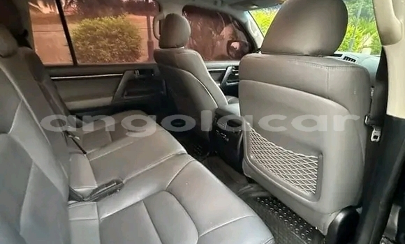 Comprar Usado Toyota Land Cruiser Outro Carro em Leua em Moxico Comprar Usado Toyota Land Cruiser Outro Carro em Leua em Moxico