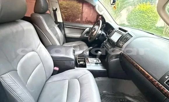 Comprar Usado Toyota Land Cruiser Outro Carro em Leua em Moxico Comprar Usado Toyota Land Cruiser Outro Carro em Leua em Moxico