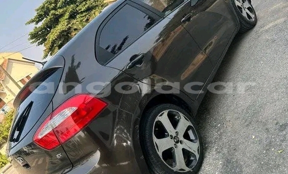 Comprar Usado Kia rio Marrom Carro em Luanda em Luanda Province Comprar Usado Kia rio Marrom Carro em Luanda em Luanda Province