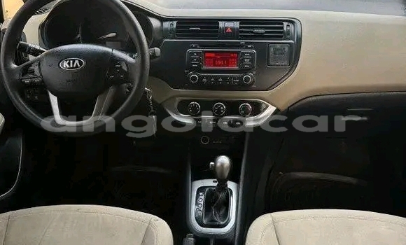 Comprar Usado Kia rio Marrom Carro em Luanda em Luanda Province Comprar Usado Kia rio Marrom Carro em Luanda em Luanda Province