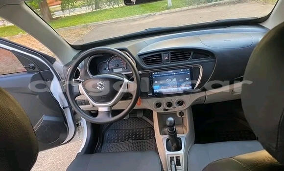 Acheter Occasion Voiture Suzuki Alto Blanc à Luanda, Province de Luanda Acheter Occasion Voiture Suzuki Alto Blanc à Luanda, Province de Luanda