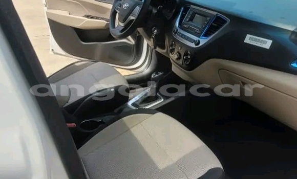 Buy Used Hyundai Accent White Car in Luanda in Luanda Province Buy Used Hyundai Accent White Car in Luanda in Luanda Province