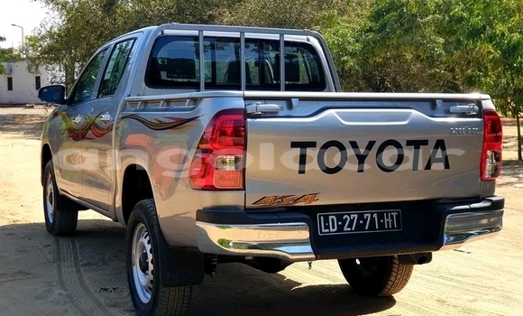 Comprar Usado Toyota Hilux Outro Carro em Luanda em Luanda Province Comprar Usado Toyota Hilux Outro Carro em Luanda em Luanda Province
